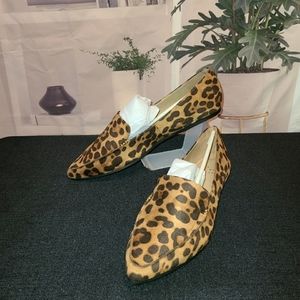 Womens leopard flats